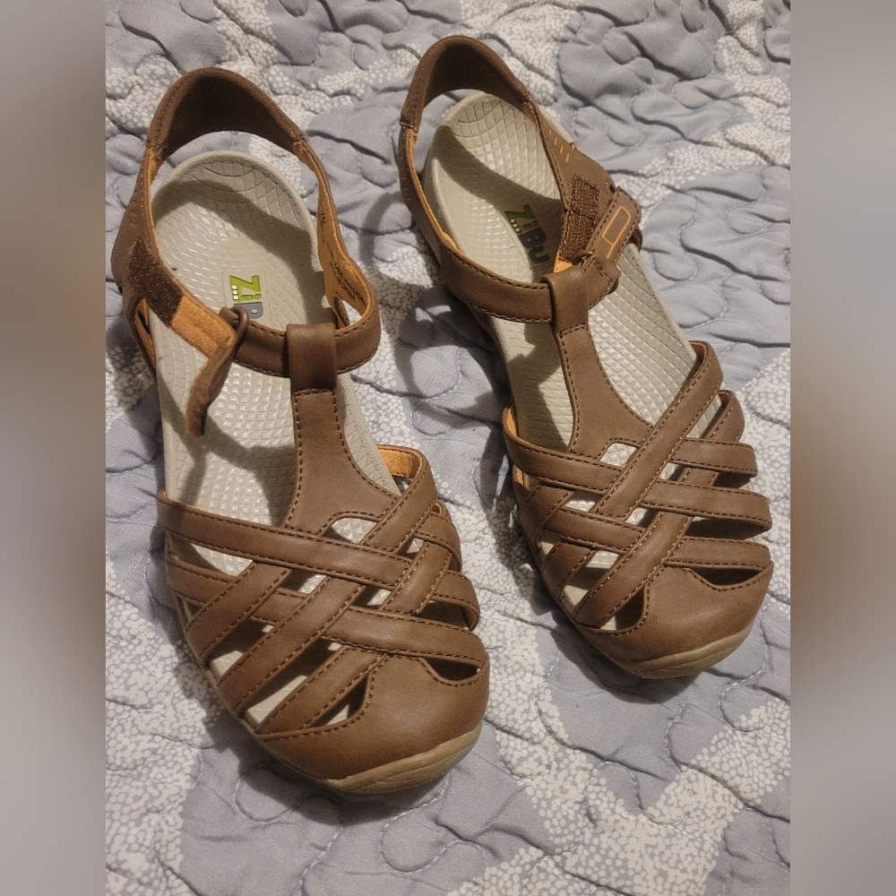 Brand new never worn Zibu sandals